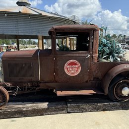 Calyco Old Truck